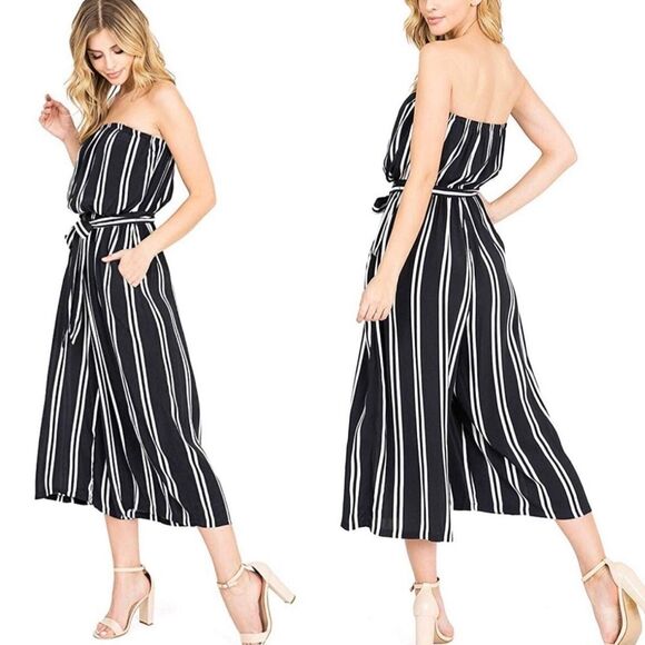 Black & white striped strapless cropped wide leg jumpsuit w/ pockets size medium - Picture 1 of 7